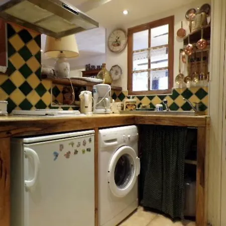 Bougress 2 Apartamento Saint-Martin-de-Brômes